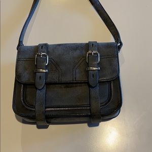 Madden girl grey crossbody